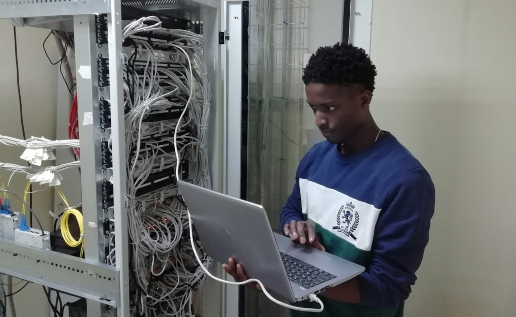 threat hunting and intelligence